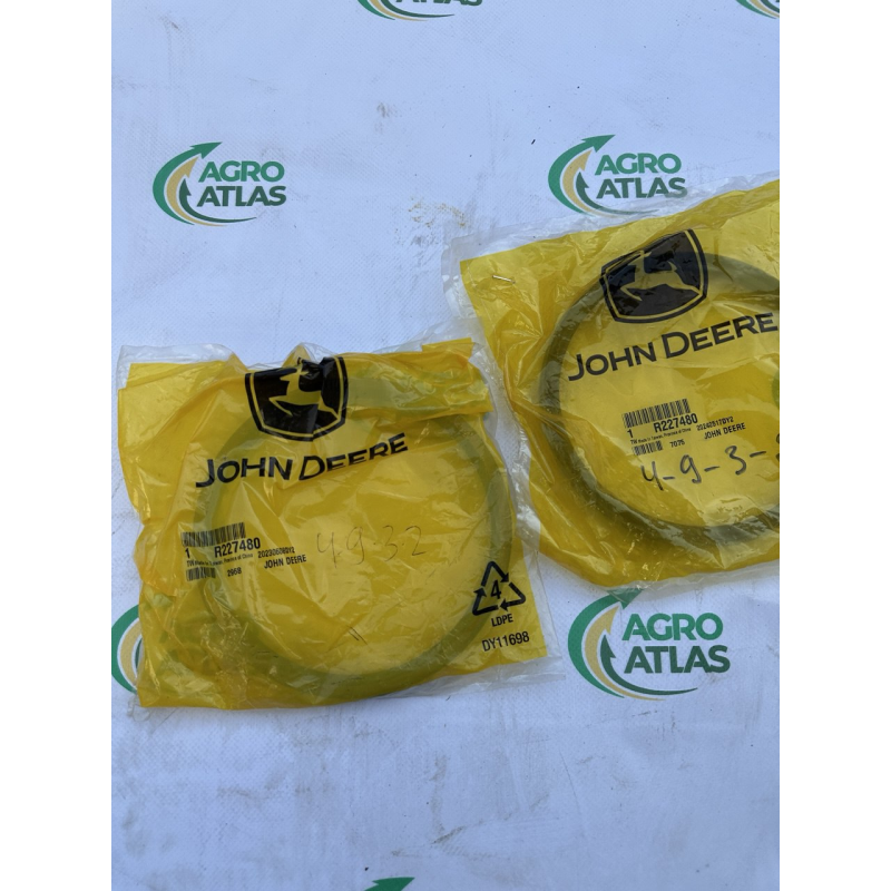 Сальник R227480