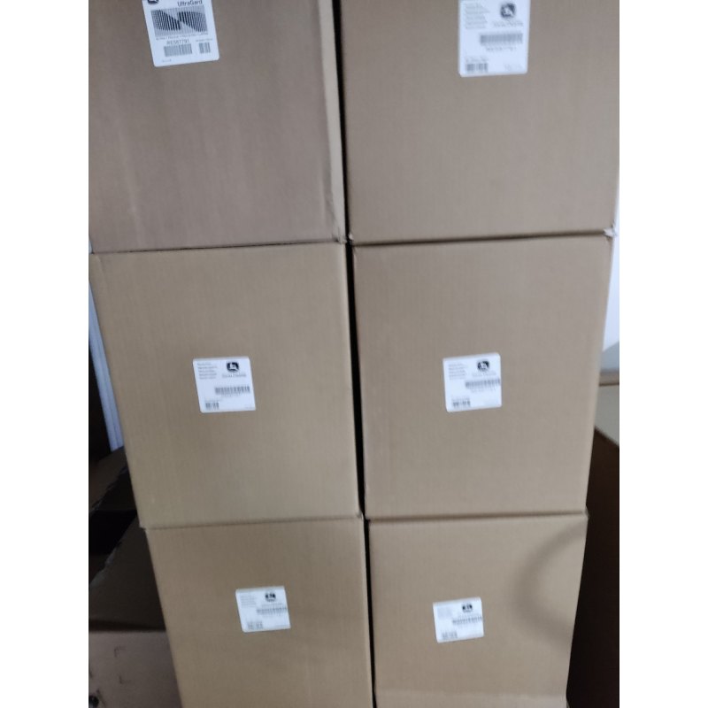 Фільтр повітряний двигуна грубої очистки RE587791