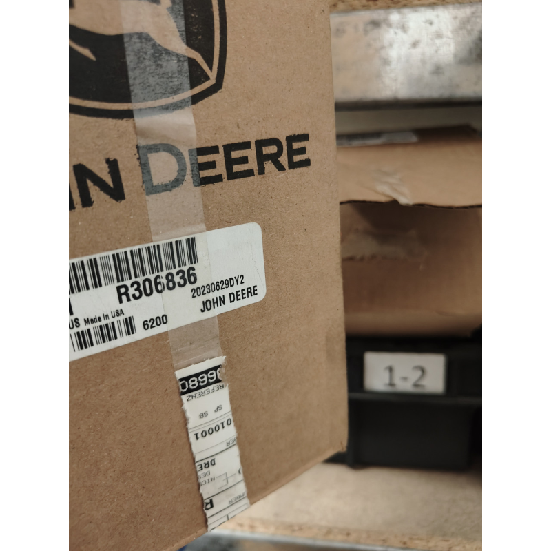 Кронштейн рульової колонки R306836