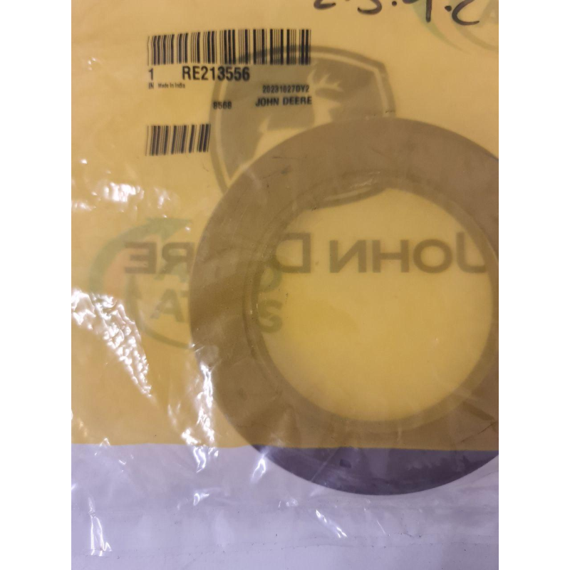 Сальник RE213556