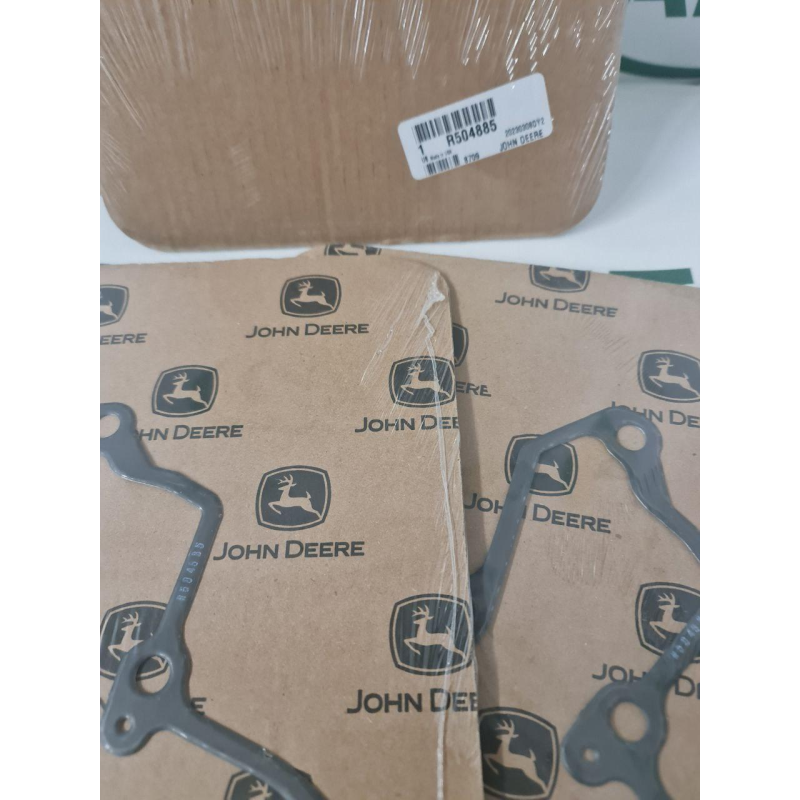 Прокладка кришки водяного насоса двигуна John Deere R504885 (R119383)